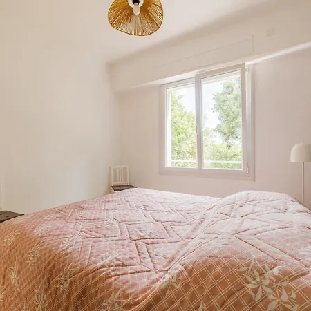 De Villa, Vue Sur A